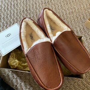 UGG Men's Tan Leather Slip-On Loafers